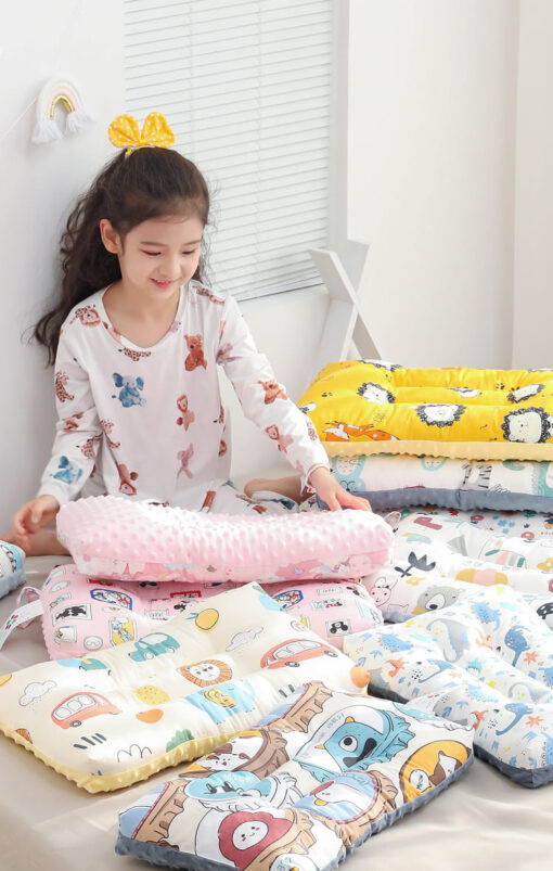 StarAndDaisy Baby Cotton Pillow with Animal print white. - Image 5