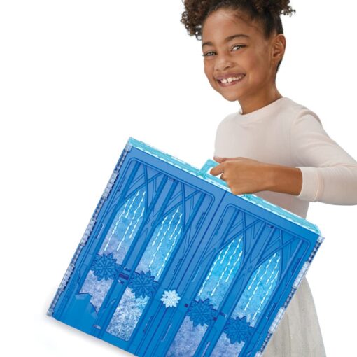 Disney Frozen Elsa's Fold & Go Ice Palace - Image 9