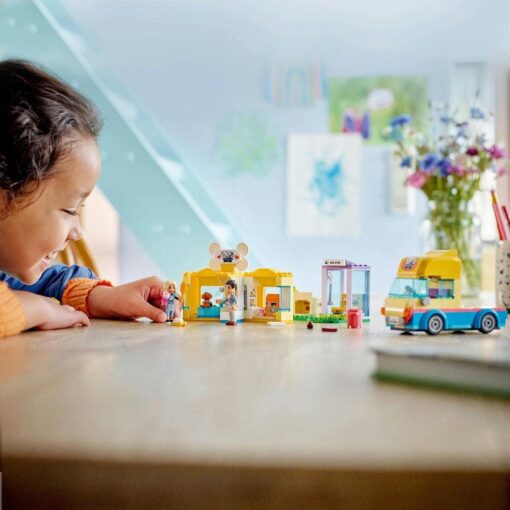 Lego Friends 41741 - Image 3