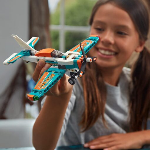 Lego Technic 42117 - Image 6