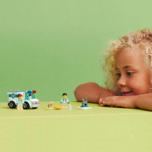 Lego City 60382 - Image 4
