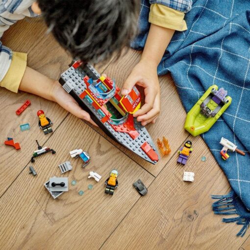 Lego City 60373 - Image 3