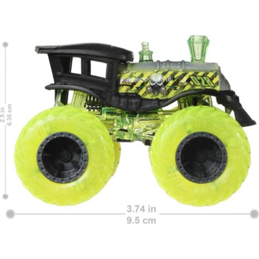 Hot Wheels Monster Trucks 1:64 4-Pack Assortment, Multipack of Toy Trucks with Giant Wheels & Cool Designs, Gift for Kids 3-6 Years (FYJ44) - Image 3