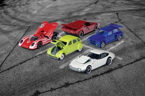 Majorette Vintage Cars, 5 Pieces Git Pack Car Set Toy Game for Kids & Toddler (Multicolor) - Image 2